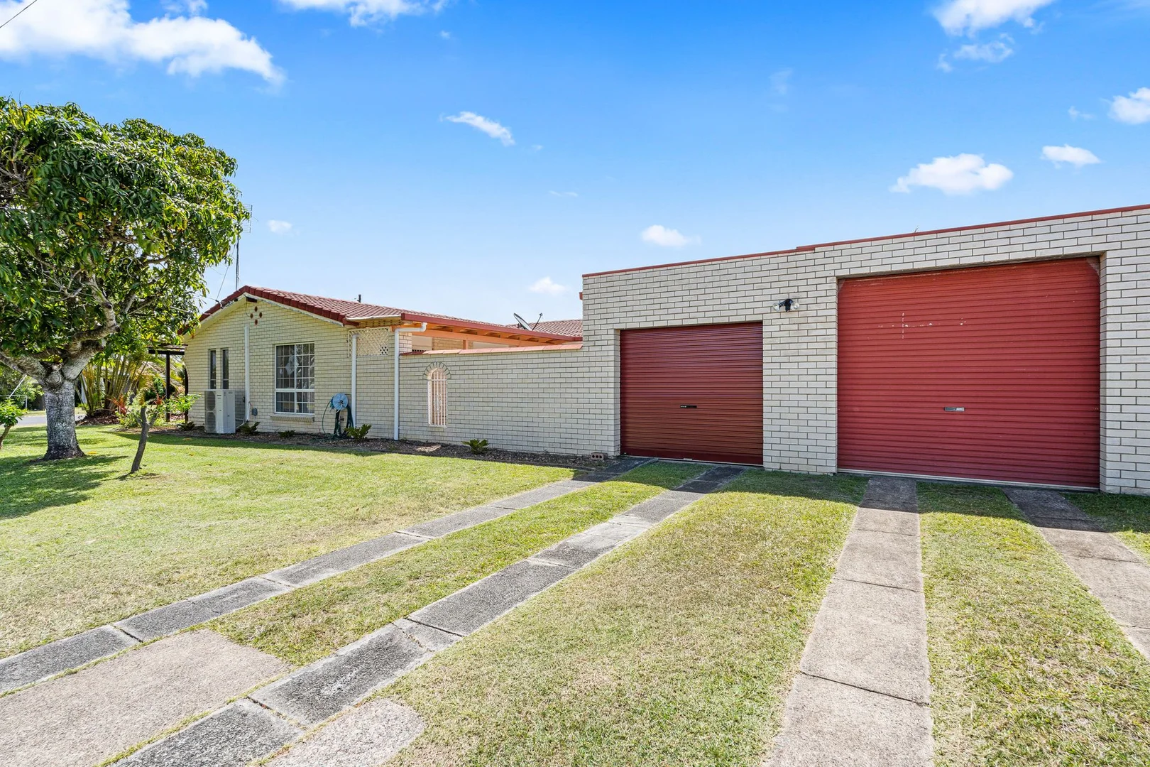 Additional image 18 of 38 Sunset Crescent, Torquay QLD 4655