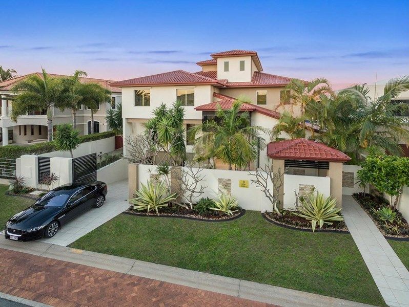 Sold 9 King James Court Sovereign Islands QLD 4216 on 28 Sep 2023