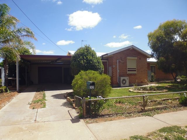 3 bedrooms House in 32 Dennis Street WHYALLA STUART SA, 5608