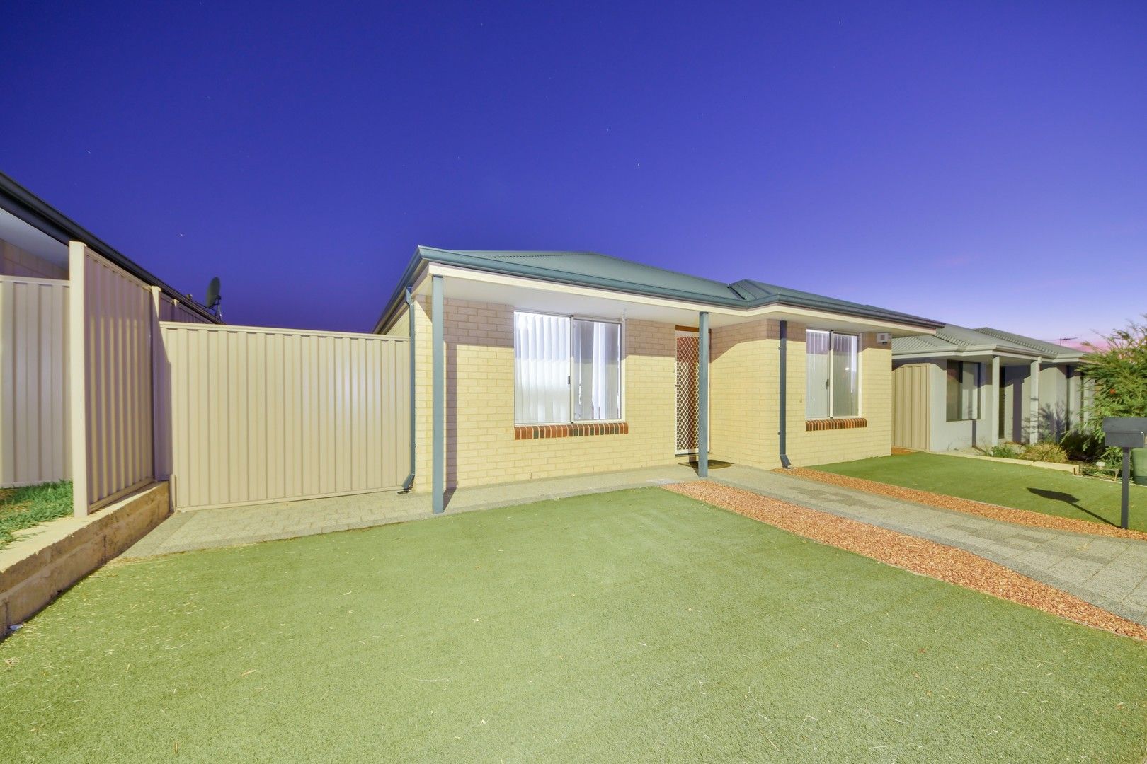 3 bedrooms House in 19 Finsbury Rd BALDIVIS WA, 6171