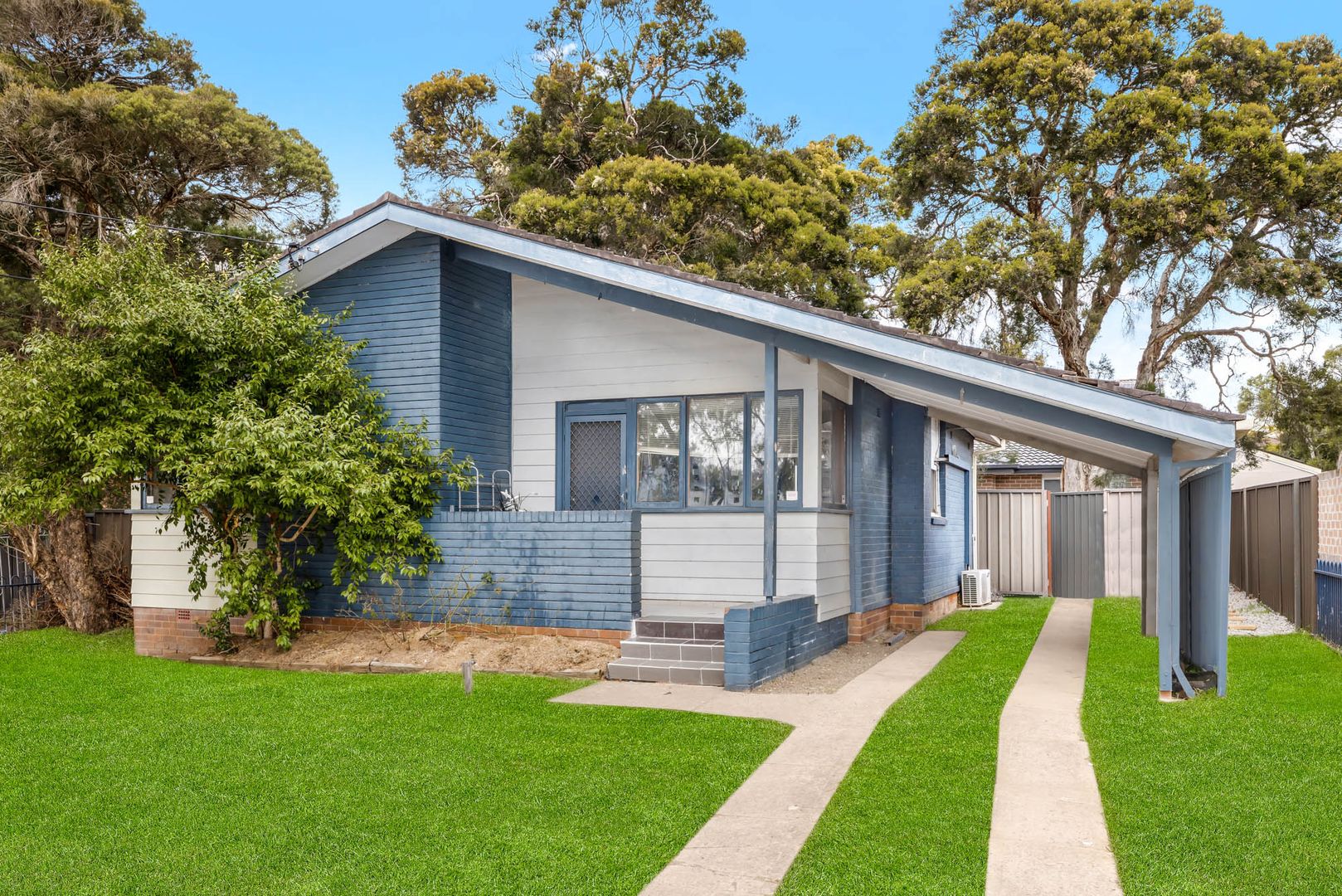 76A Wangaroa Crescent, Lethbridge Park NSW 2770