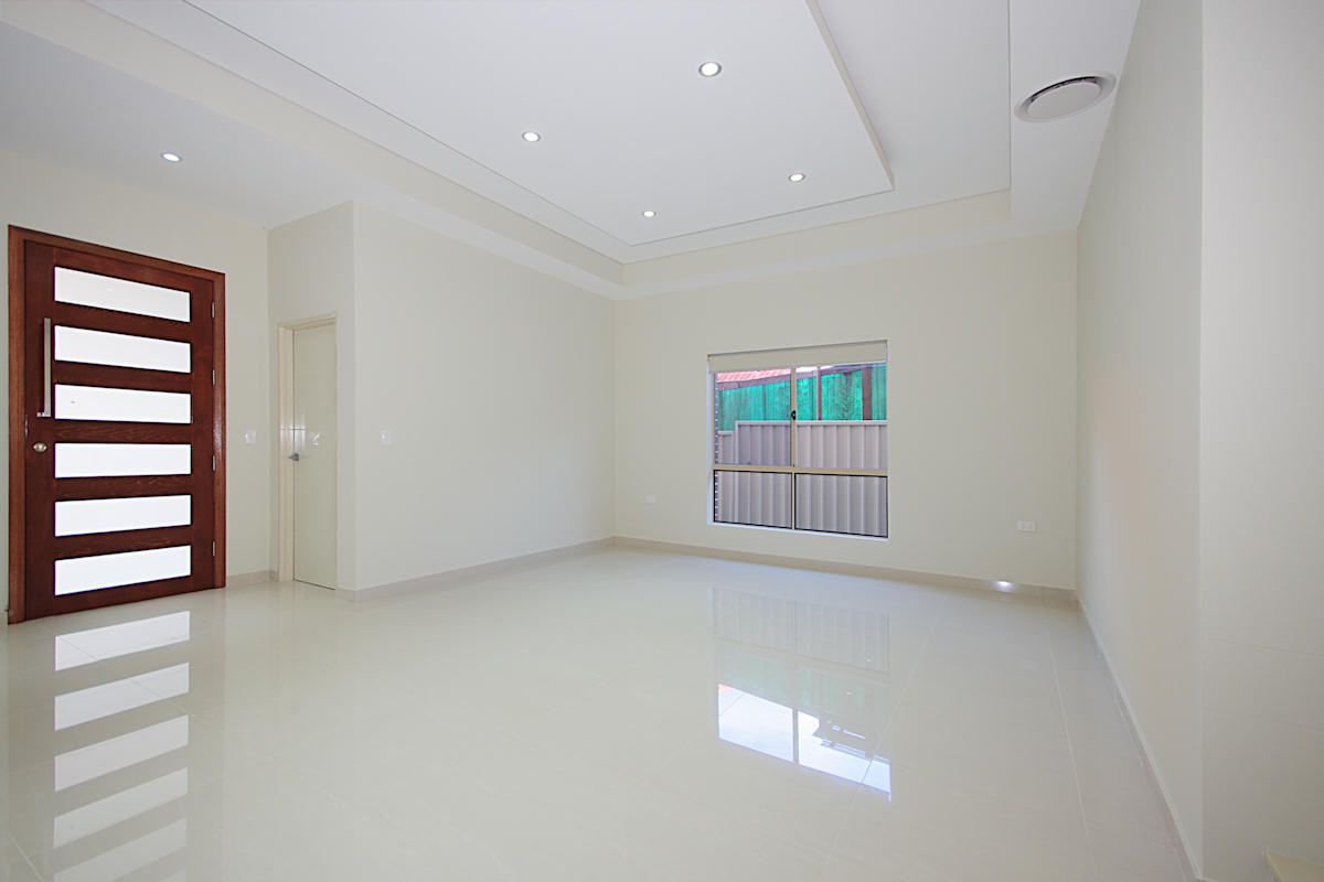 47A Thomas Street, PICNIC POINT NSW 2213, Image 2