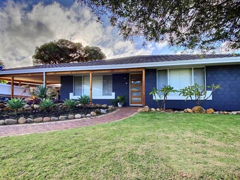 5 bedrooms House in 18 Amberley Loop DUNSBOROUGH WA, 6281