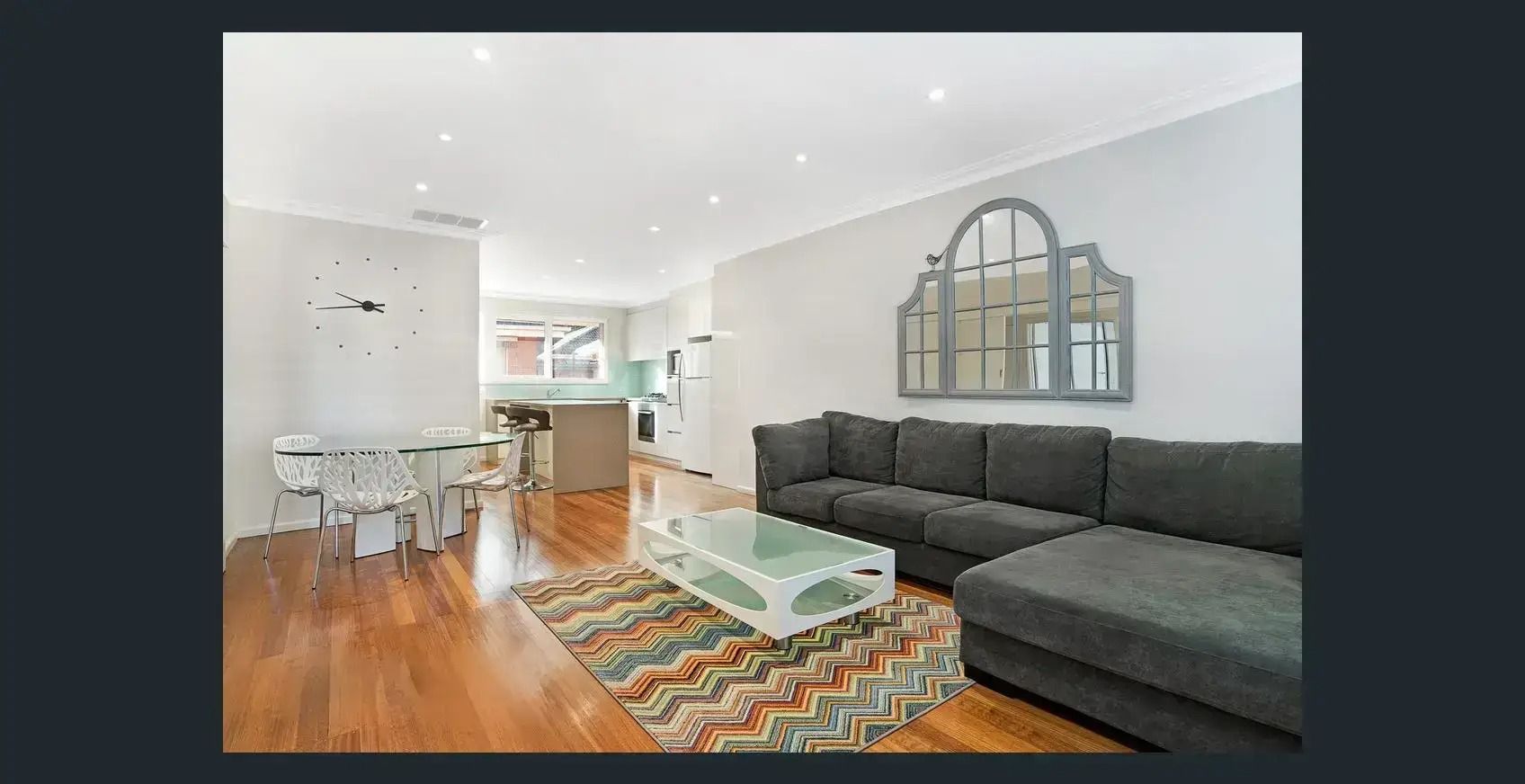 2 bedrooms Villa in 2/7-9 Gerard Street CAULFIELD VIC, 3162