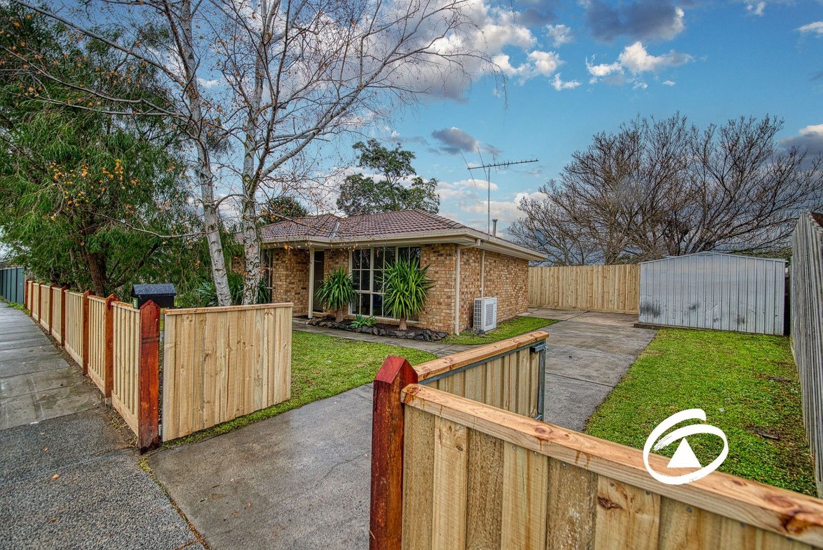 3 bedrooms House in 35 Simon Drive PAKENHAM VIC, 3810