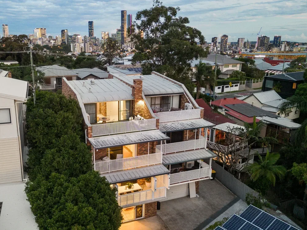 1/16 Wellington Road, Red Hill QLD 4059