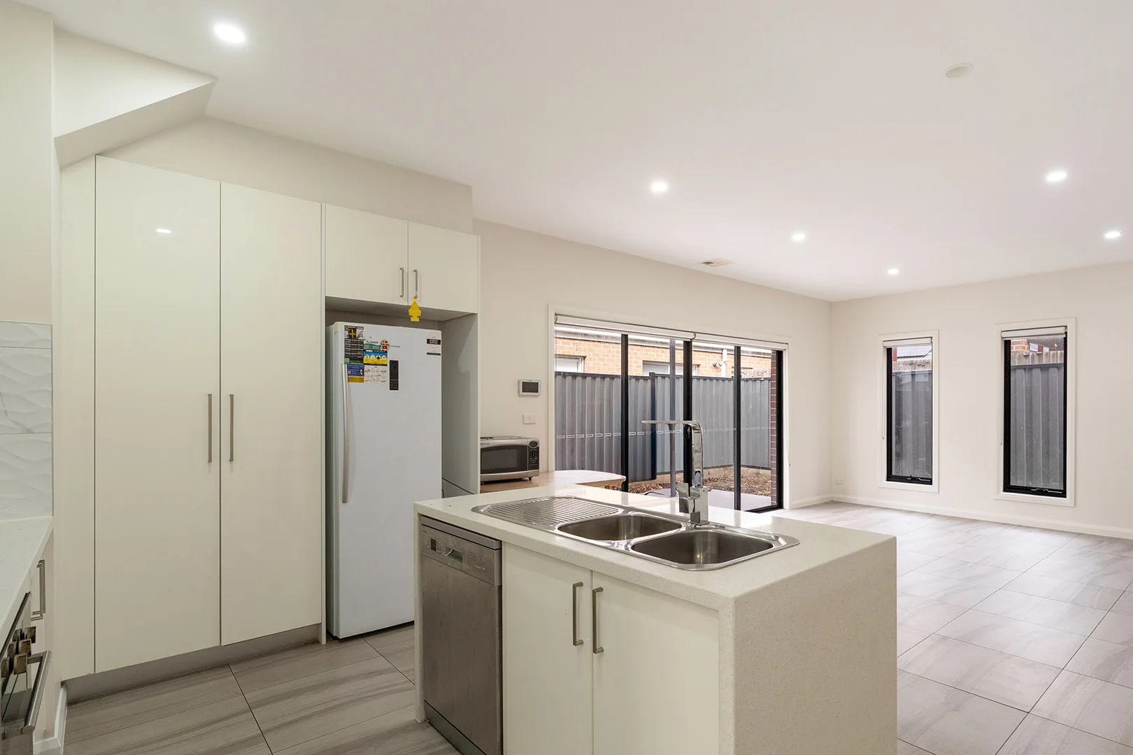 Additional image 3 of 2A Divan Place, Craigieburn VIC 3064