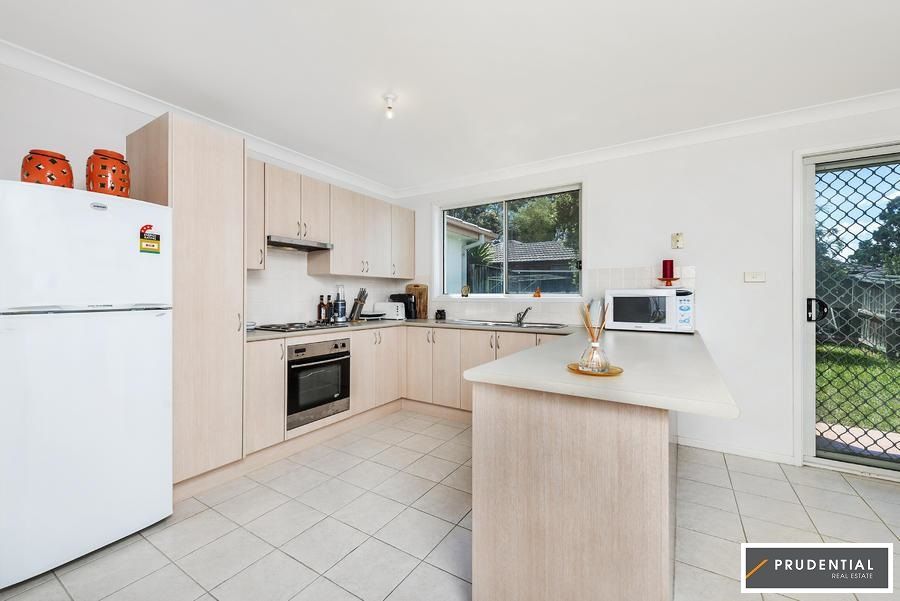 8/72 Parliament Road, Macquarie Fields NSW 2564, Image 2