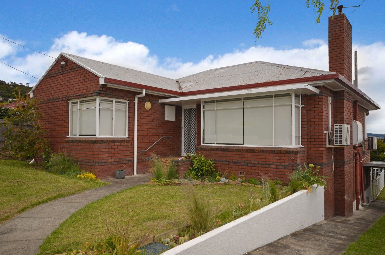 3 bedrooms House in 18 Florence Street MOONAH TAS, 7009
