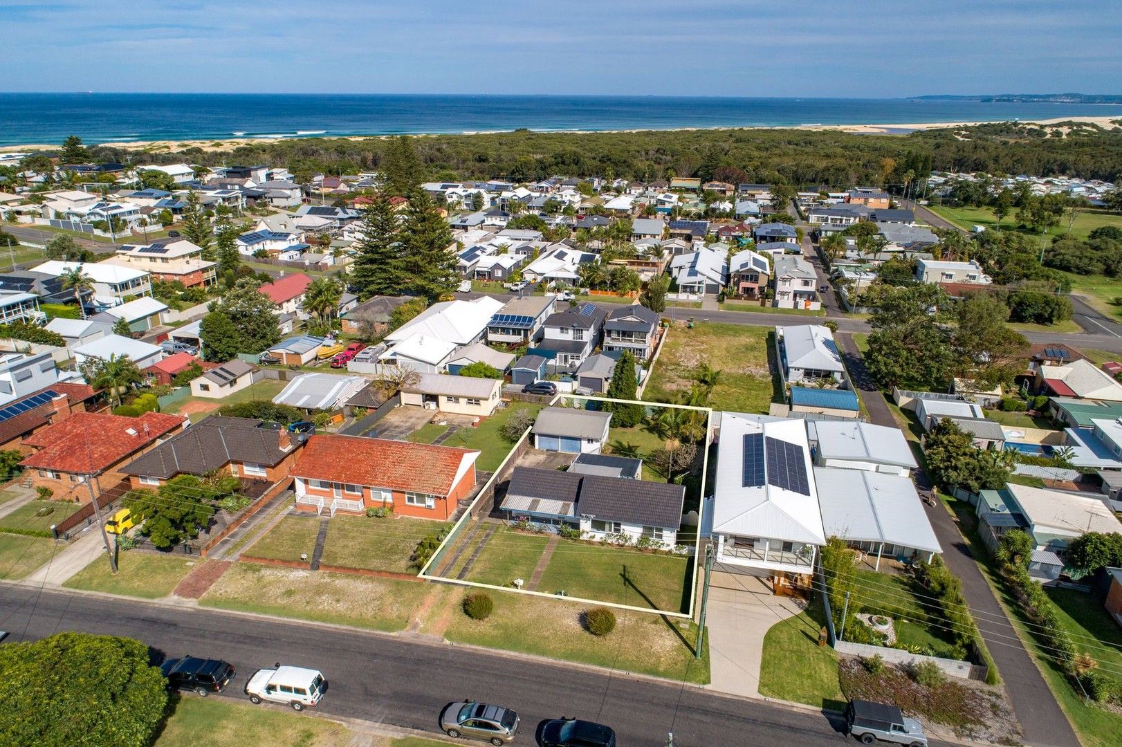 6 Stokes Street, Redhead NSW 2290, Image 0