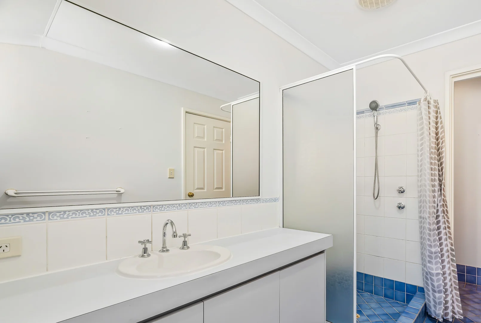 Additional image 6 of 18 Lakehurst Way, Atwell WA 6164