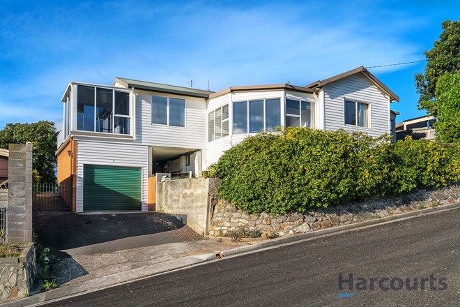 Picture of 9 Walton Street, PENGUIN TAS 7316