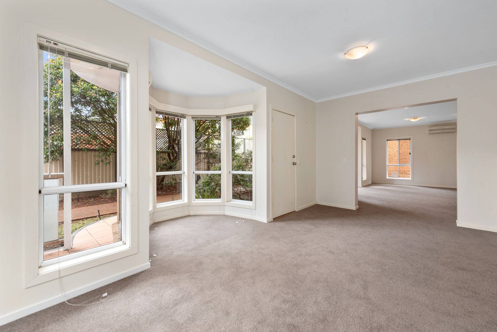 42/13-15 Hewish Road, Croydon VIC 3136, Image 2