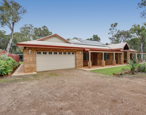 35 Dumas Drive, Bedfordale WA 6112