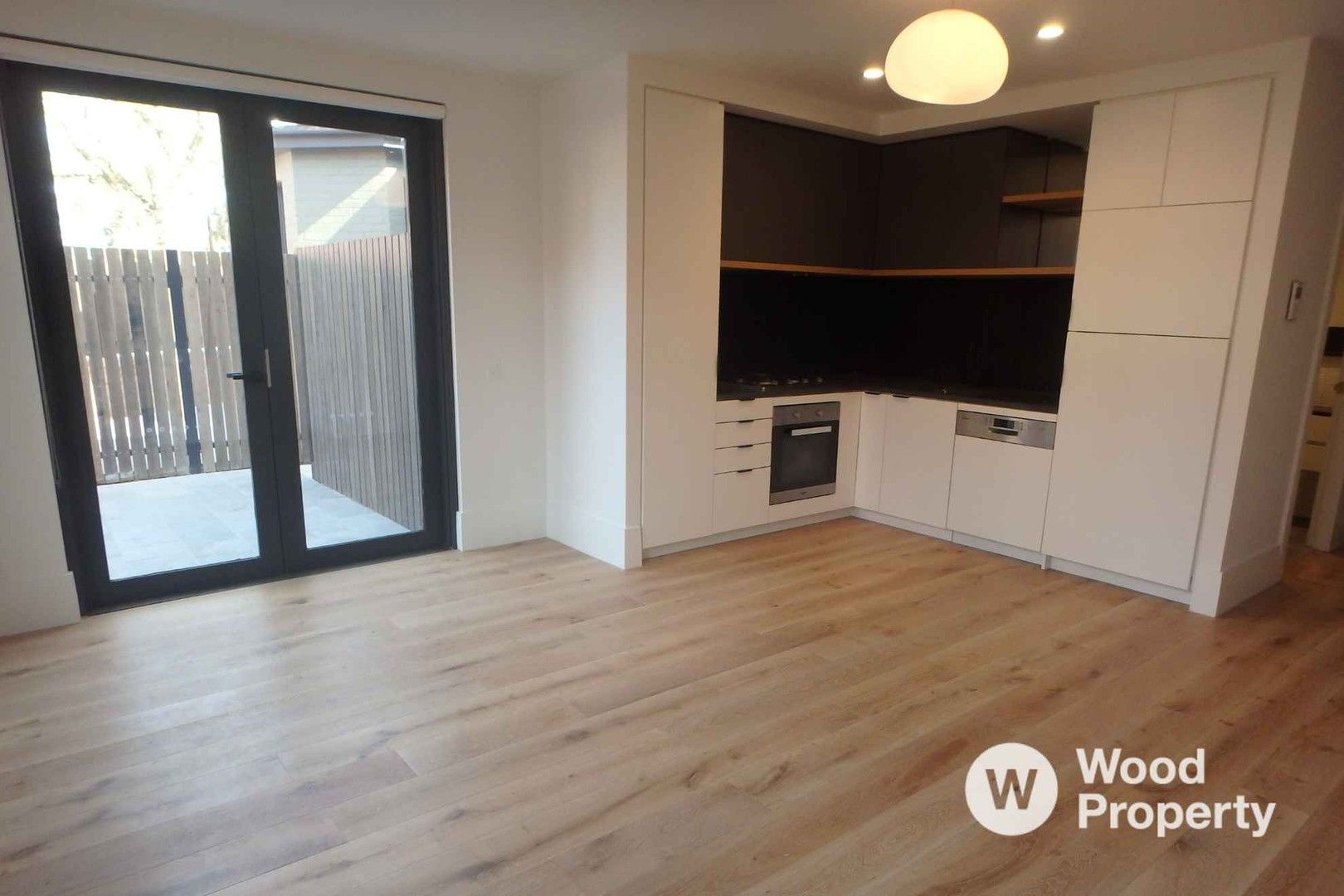 2 bedrooms Townhouse in 4/100 Keppel Street CARLTON VIC, 3053