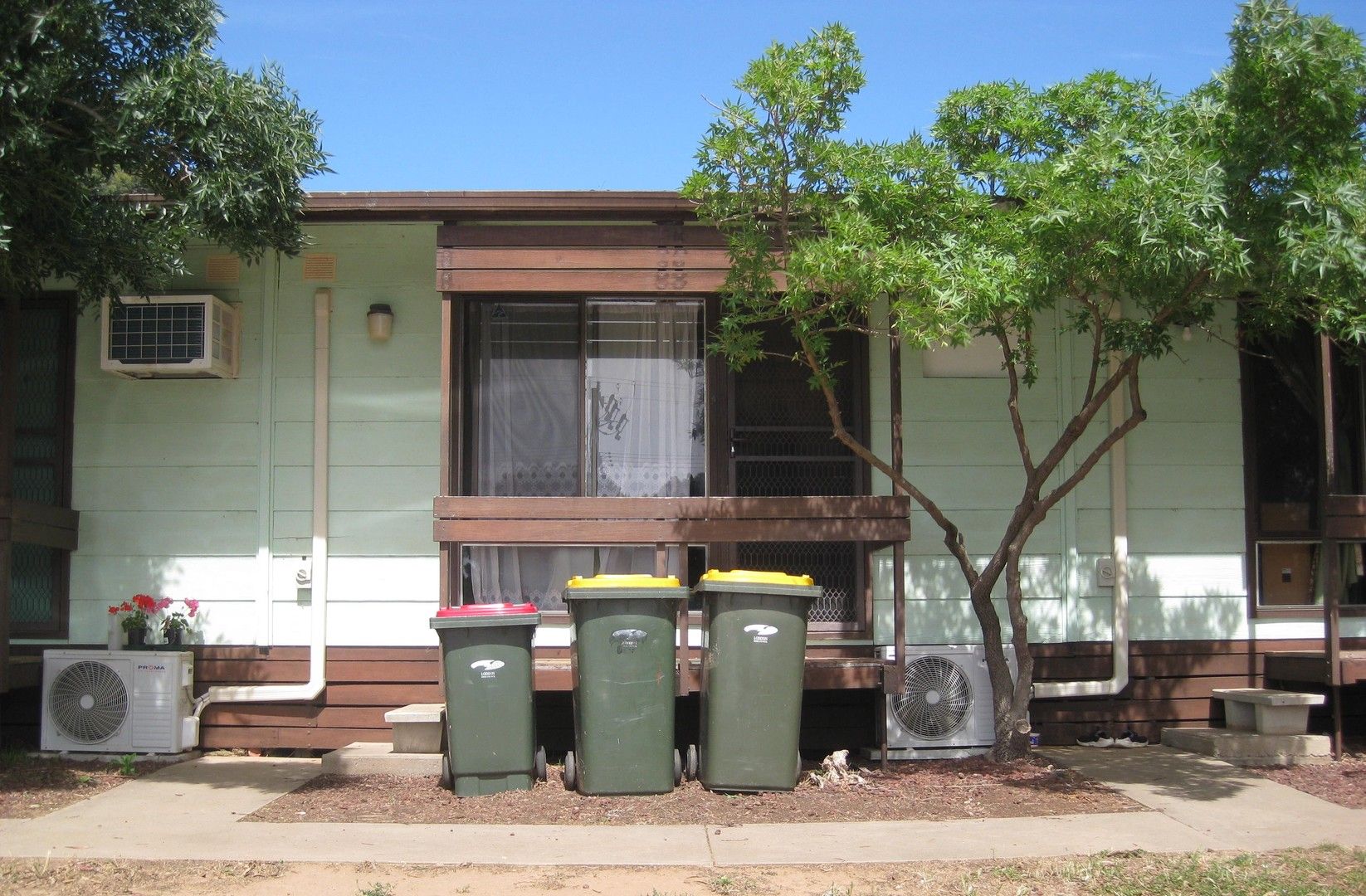 1 bedrooms Apartment / Unit / Flat in 3/78 Wilson Street WEDDERBURN VIC, 3518