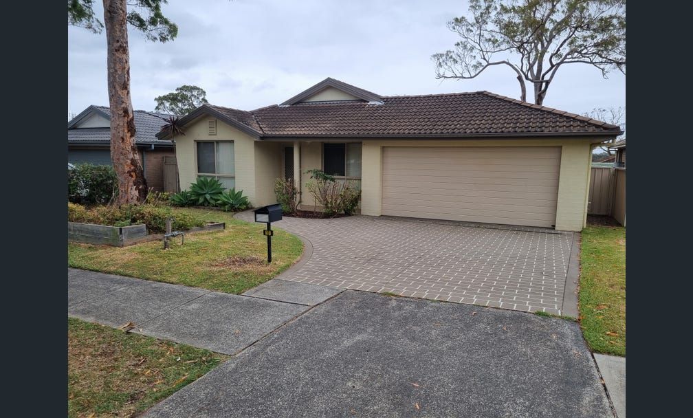 3 bedrooms House in 77 Highview Avenue SAN REMO NSW, 2262