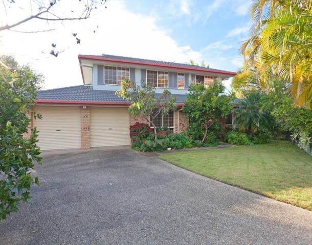 18 Irvine Place, Wynnum West QLD 4178