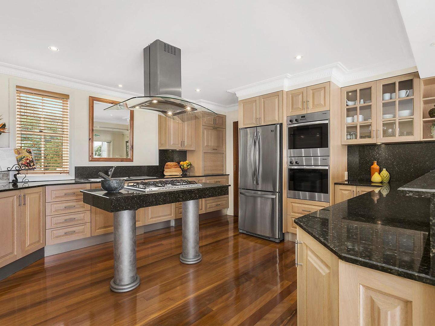 105 Holt Road, TAREN POINT NSW 2229, Image 2