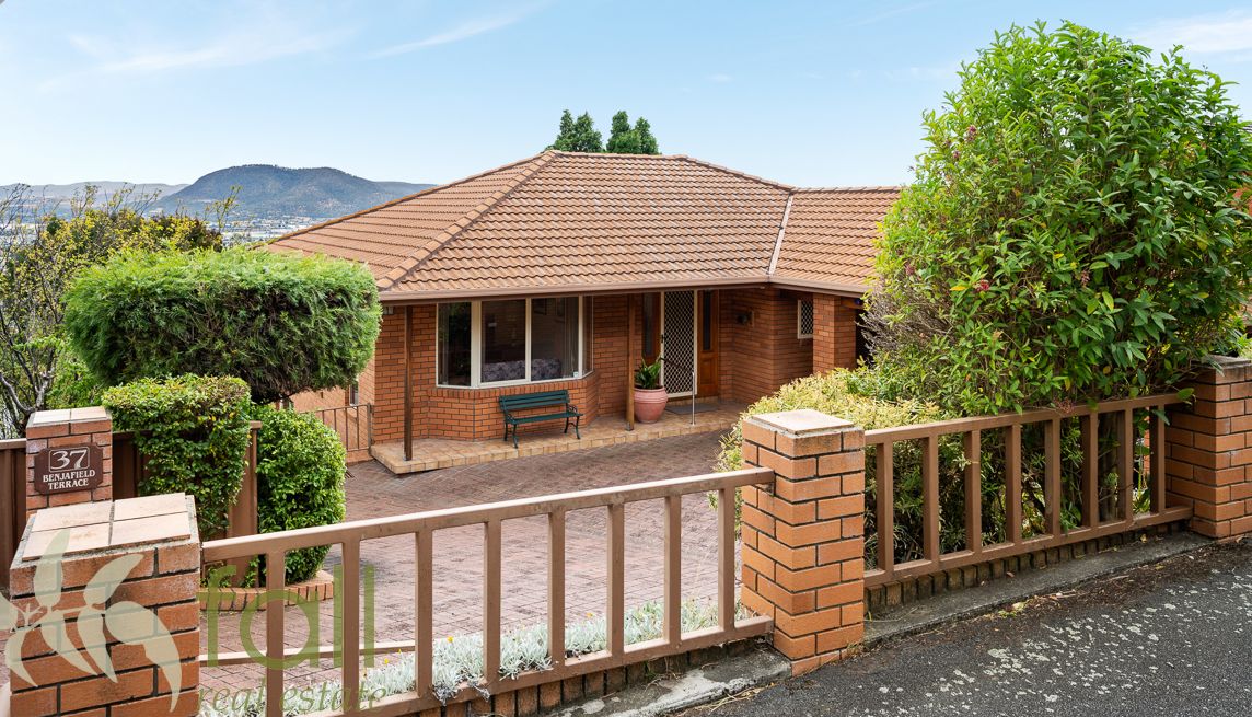 37 Benjafield Terrace, Mount Stuart TAS 7000, Image 0