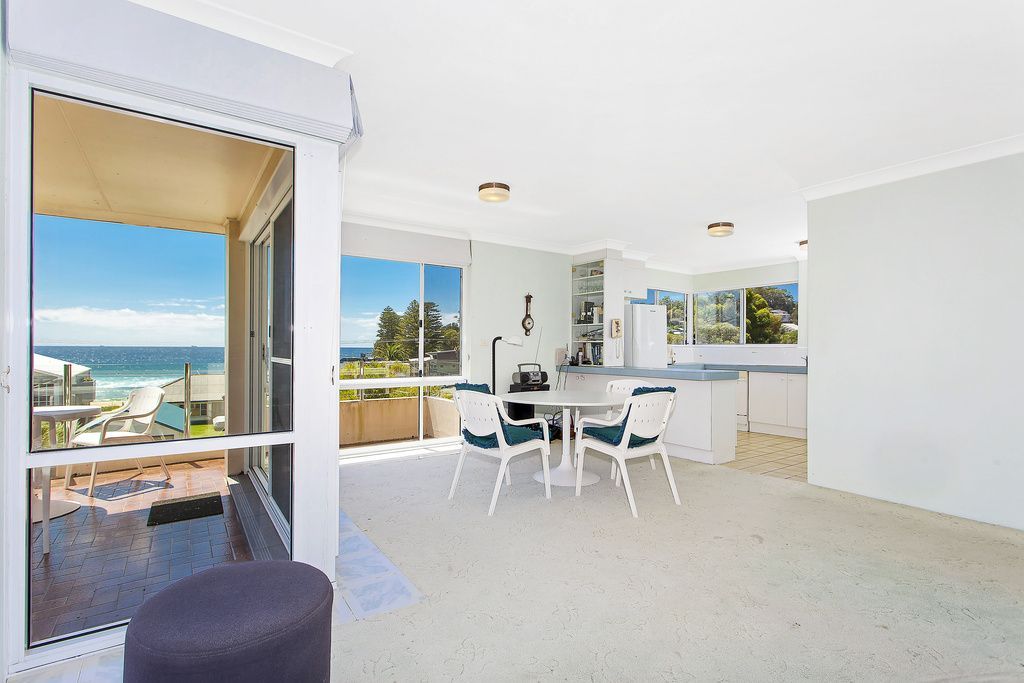 2/108 Avoca Drive, Avoca Beach NSW 2251, Image 2