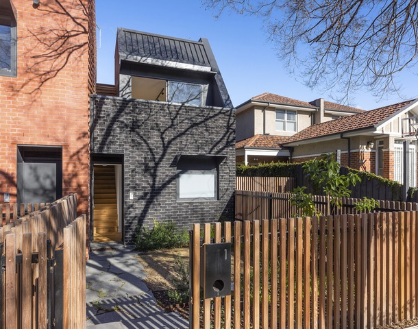 1/52 Clyde Street, Thornbury VIC 3071