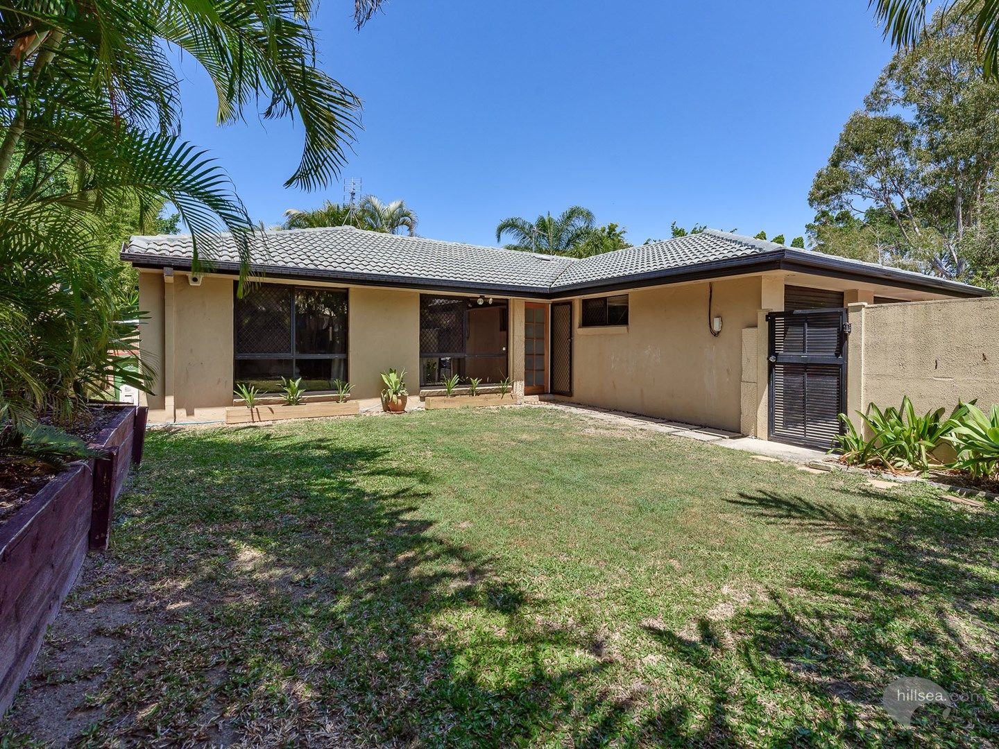 2/20 Orkney Place, Labrador QLD 4215, Image 1