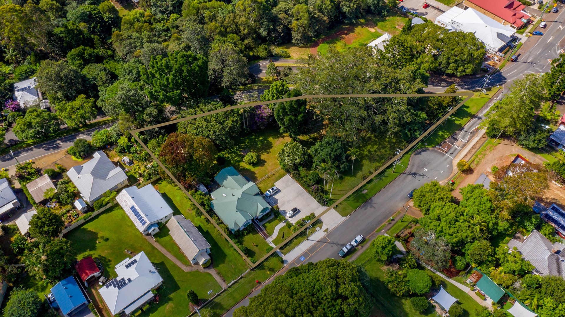 10 Cedar, Maleny QLD 4552, Image 1