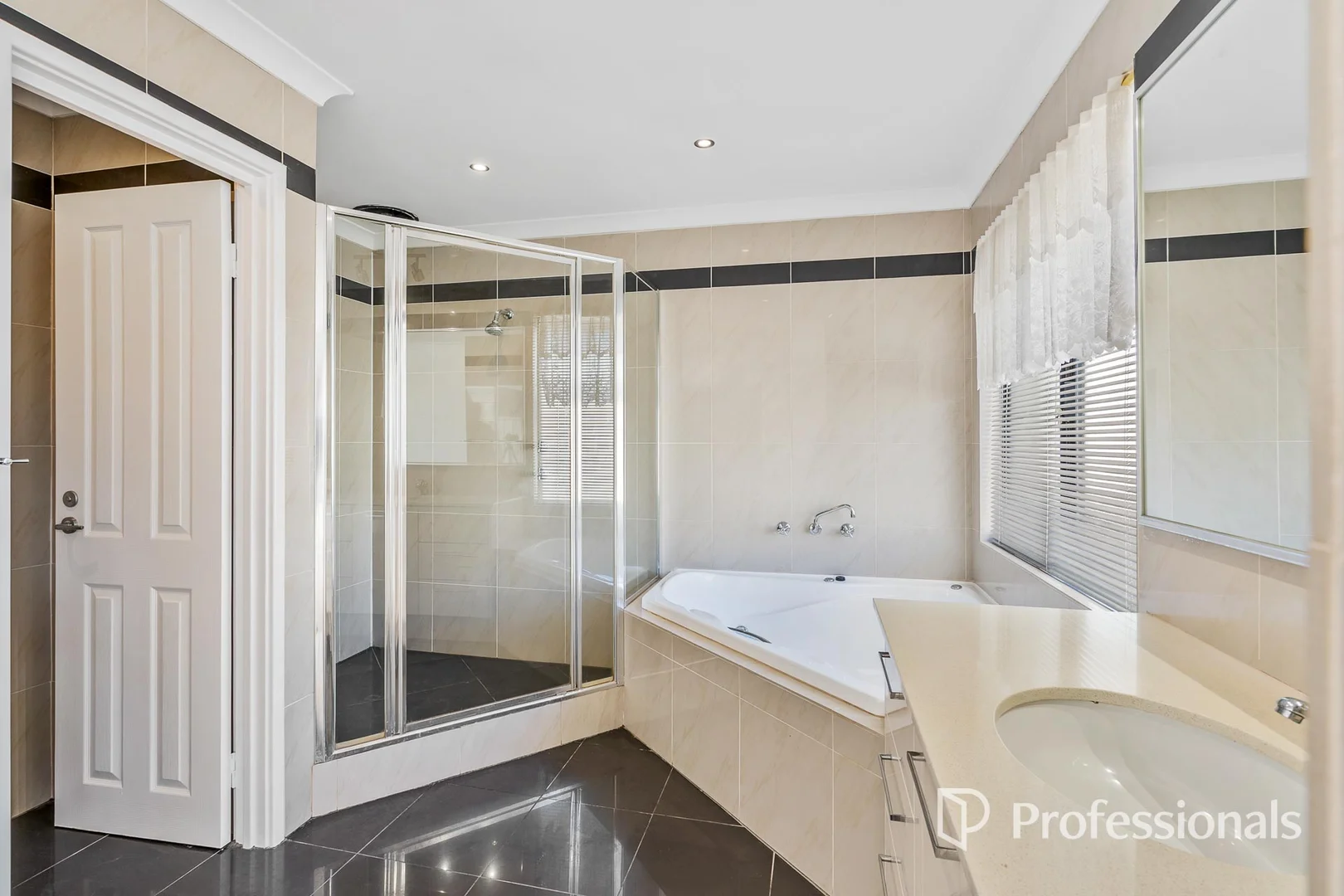 Additional image 12 of 14A Beverley Tce, South Guildford WA 6055