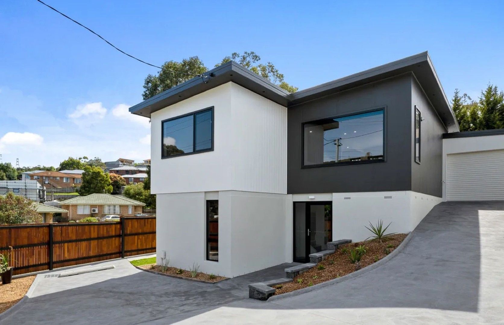 3 bedrooms House in 1/74-76 Clinton Rd GEILSTON BAY TAS, 7015