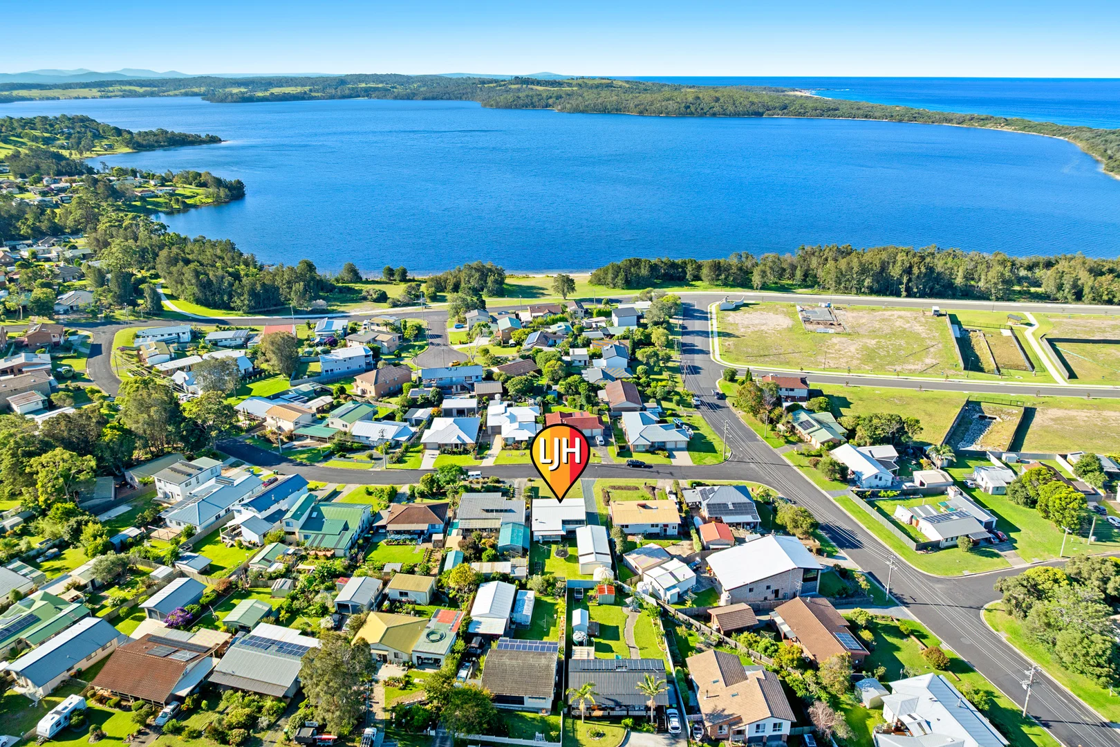 Additional image 25 of 29 Meakin Street, Tuross Head NSW 2537