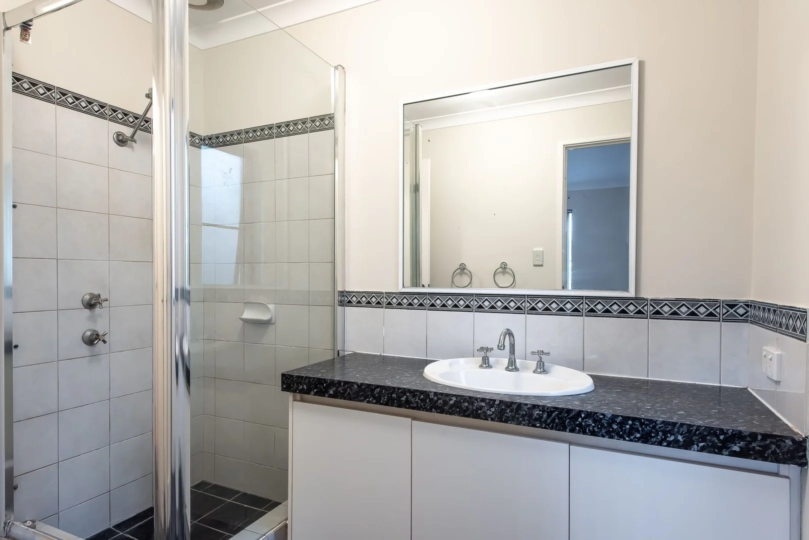 Additional image 9 of 11 Harbour Elbow, Banksia Grove WA 6031