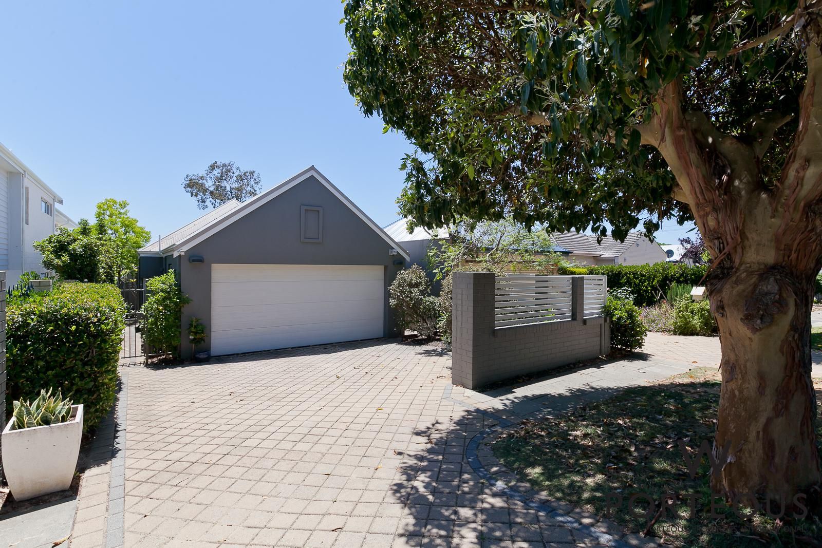 3 bedrooms House in 29A Mengler Avenue CLAREMONT WA, 6010