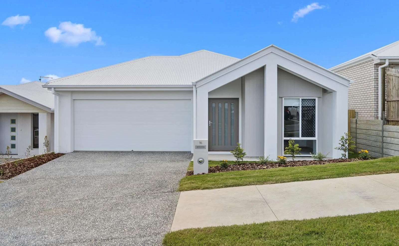 16 Grasstree Street, Morayfield QLD 4506