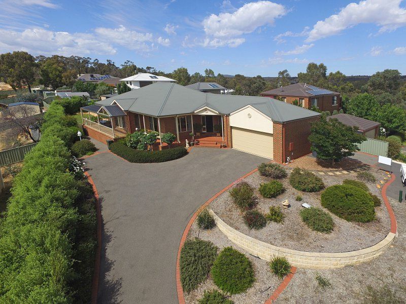 3 Dallas Drive, Spring Gully VIC 3550, Image 1