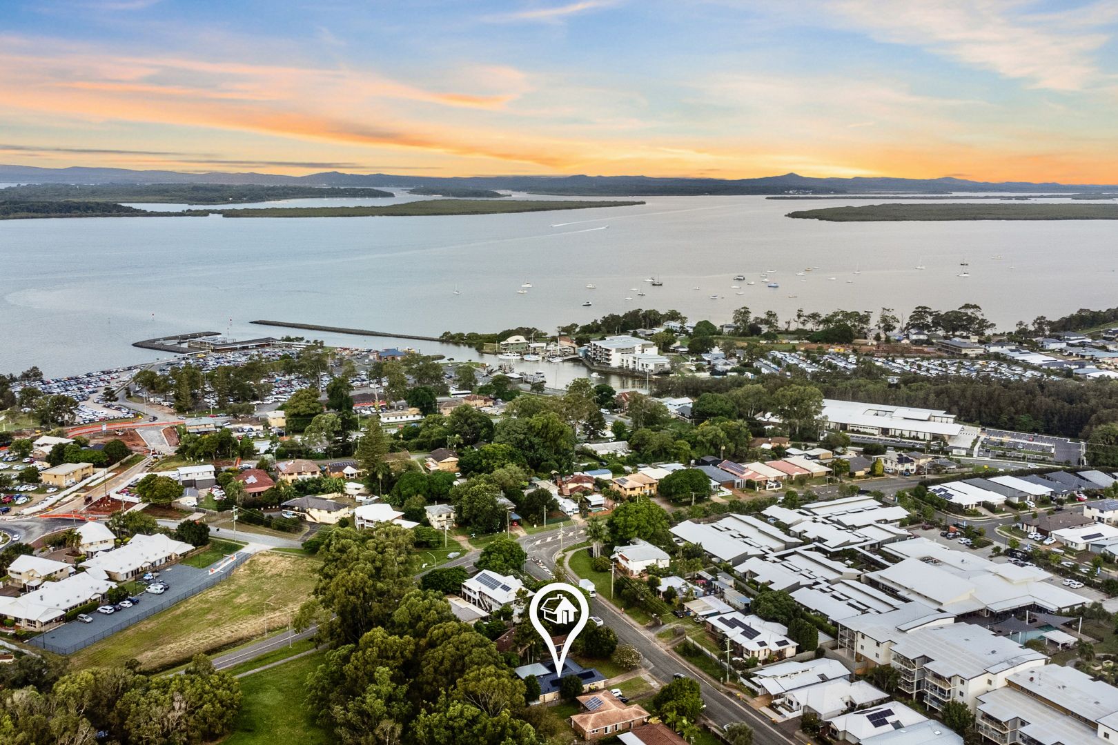 7 Salisbury Street, Redland Bay QLD 4165, Image 2