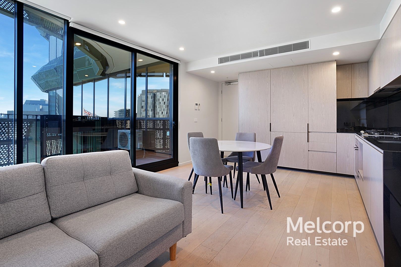 1 bedrooms Apartment / Unit / Flat in 1204/151 Berkeley Street MELBOURNE VIC, 3000