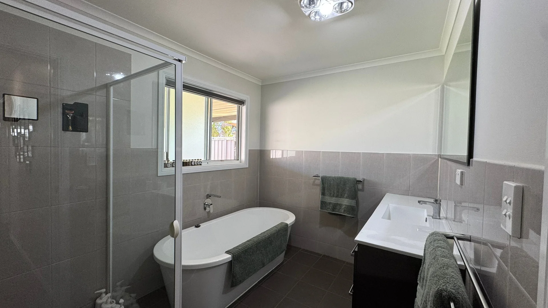 Additional image 14 of 28B Quandong St, Roxby Downs SA 5725