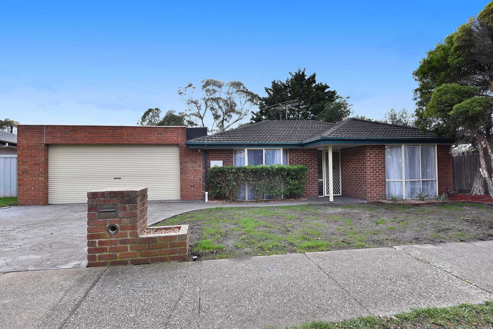 6 Westward Ho Drive, Sunbury VIC 3429