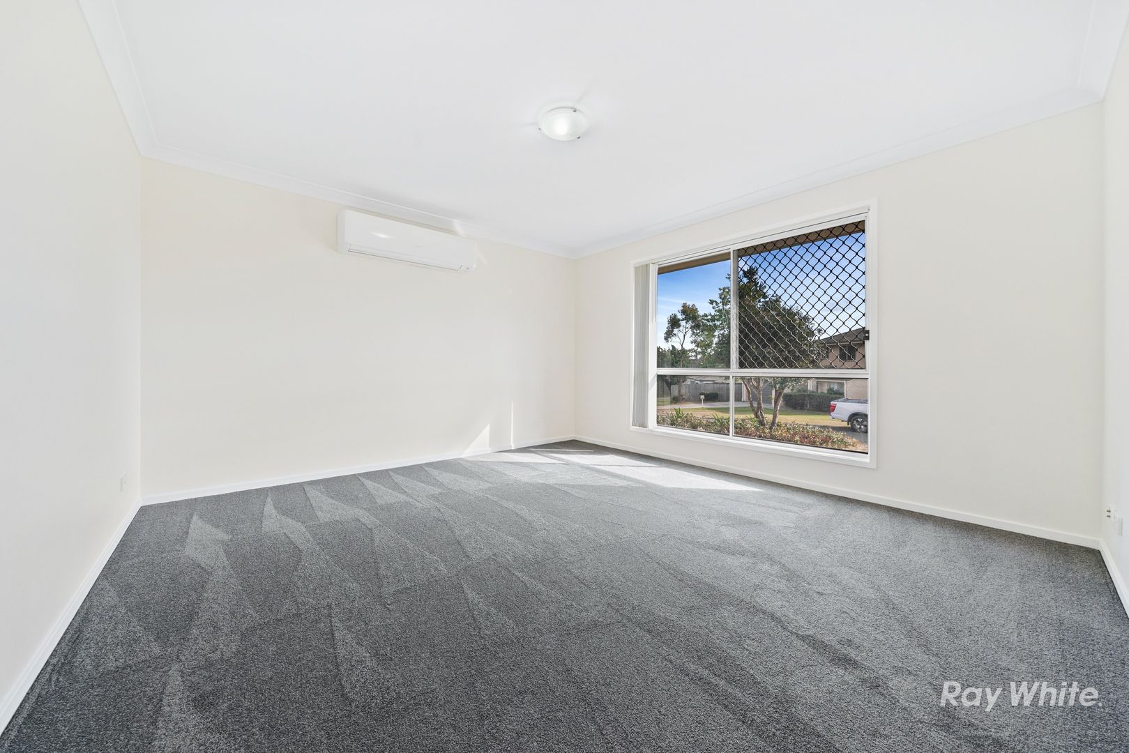 44 Sunrise Crescent, Regents Park QLD 4118, Image 1