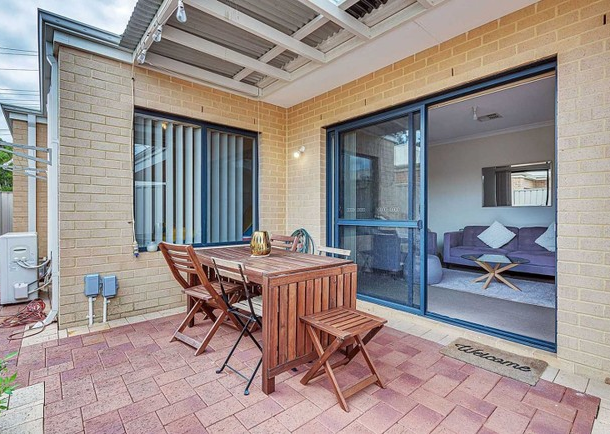 15/61 Elvire Street, Viveash WA 6056