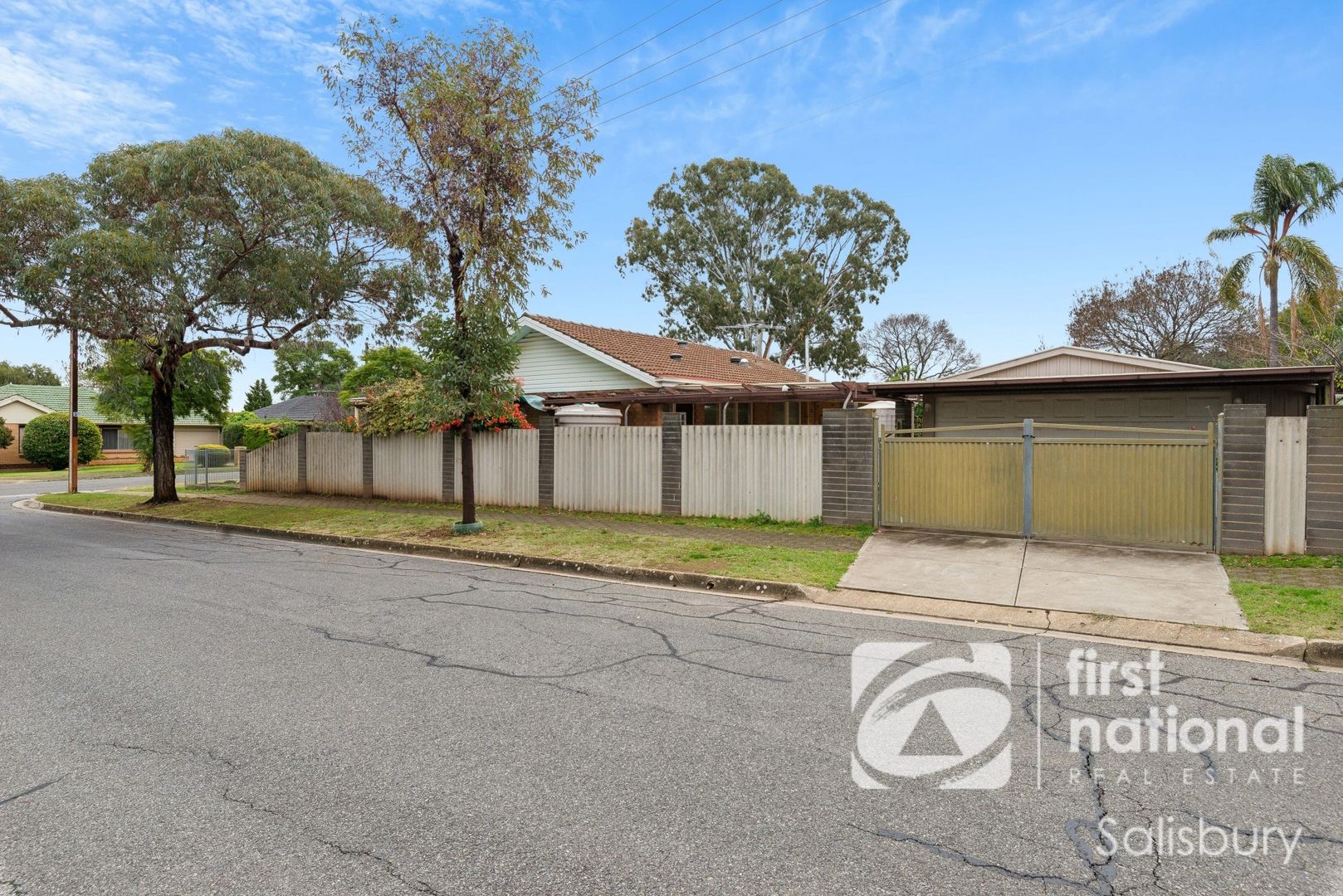 40 Jacaranda Drive, Salisbury East SA 5109, Image 2