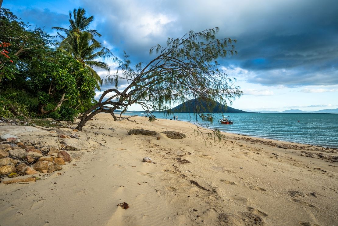 Lot 12 Sunset Beach, Cape Gloucester Property History & Address