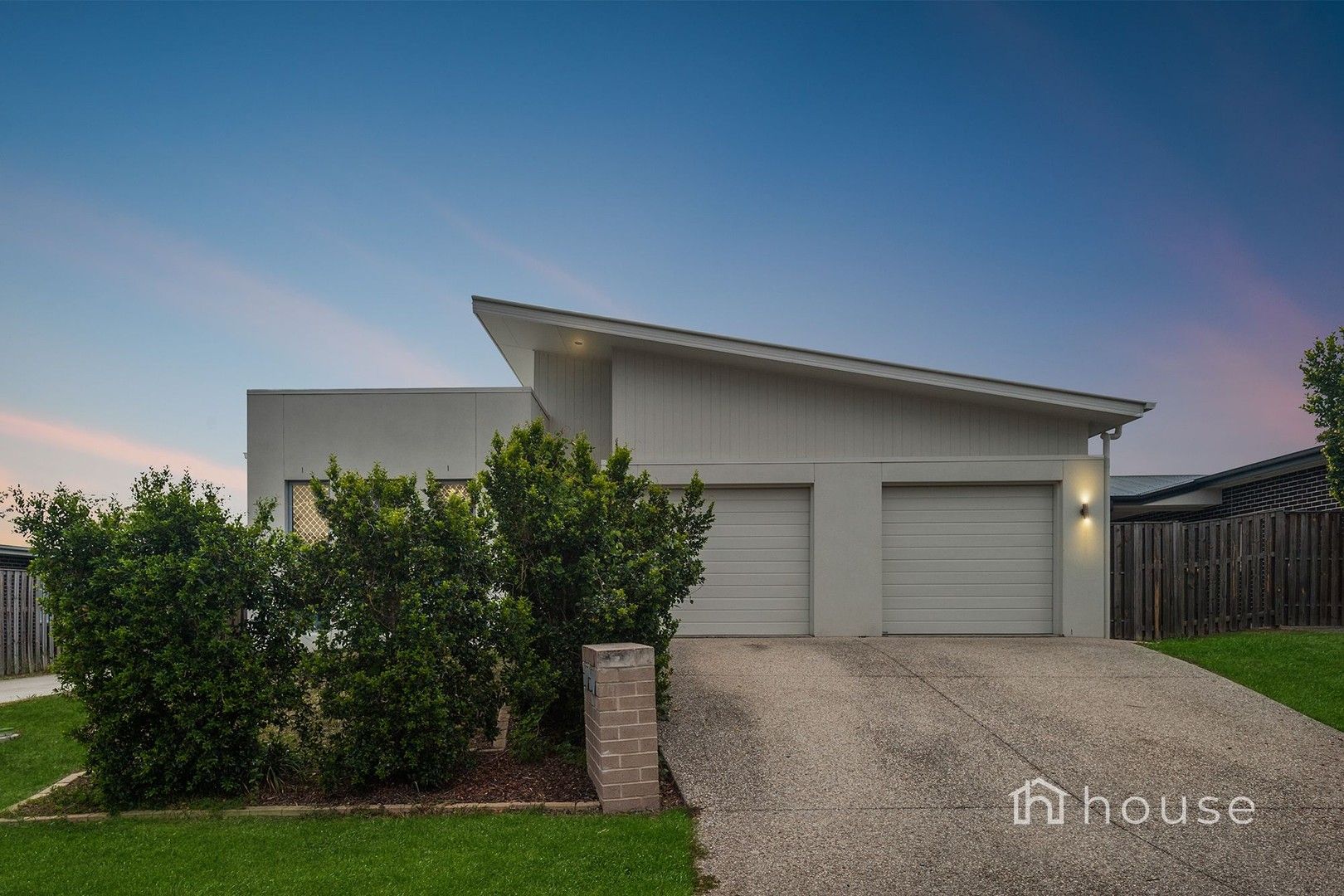 5 Folkes Close, Bellbird Park QLD 4300, Image 0