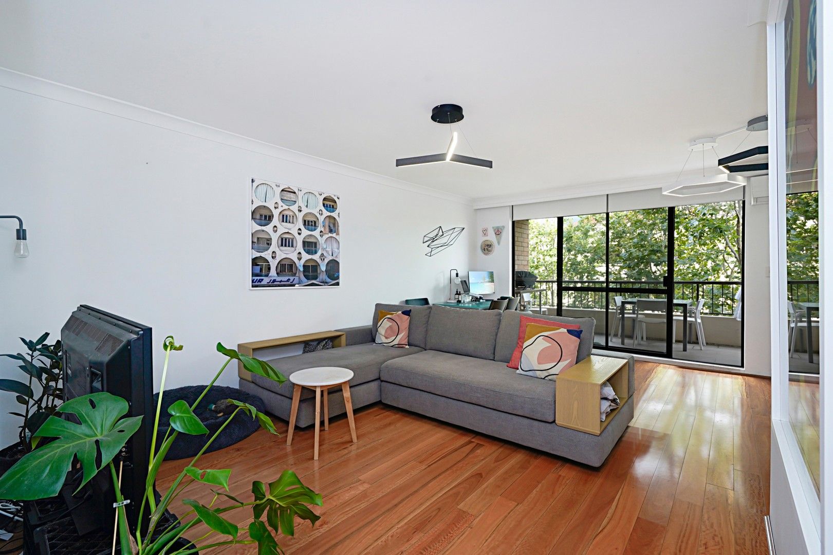 2 bedrooms Apartment / Unit / Flat in 23/29 Roslyn Gardens ELIZABETH BAY NSW, 2011
