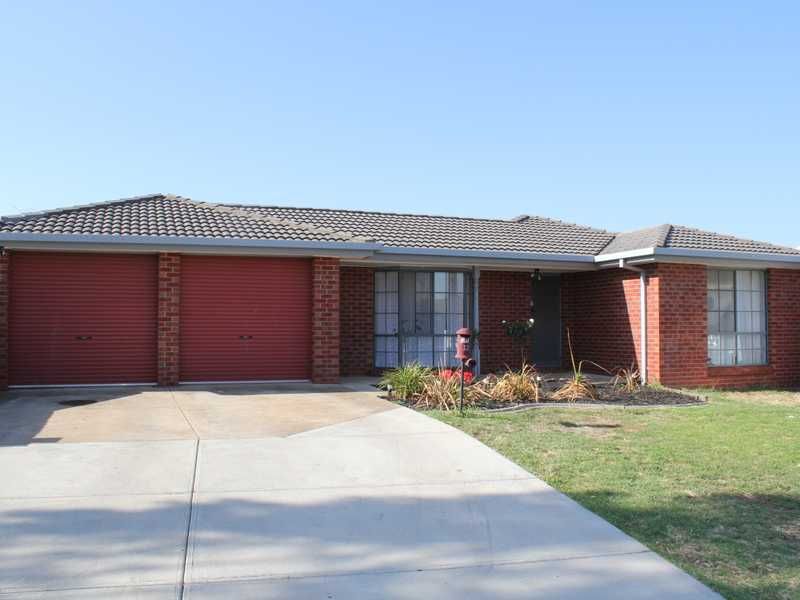 12 Peters Close, BACCHUS MARSH VIC 3340, Image 0