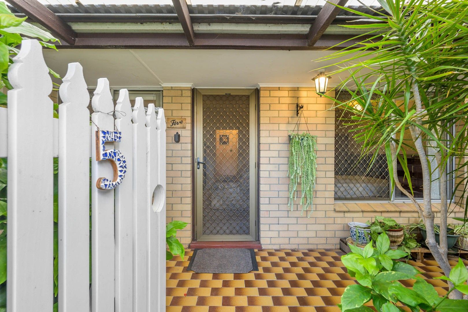 2 bedrooms Villa in 5/41 Waverley Street DIANELLA WA, 6059