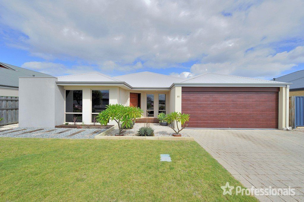 4 bedrooms House in 51 Hawthornden Avenue ELLENBROOK WA, 6069