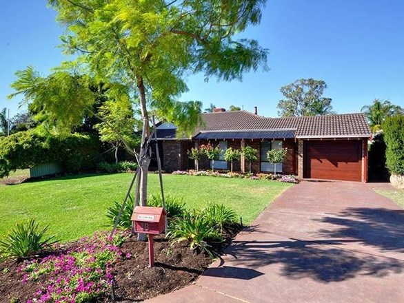 18 Tandina Way, Kingsley WA 6026