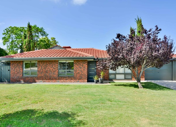 4 Stoneyhill Street, Reynella East SA 5161